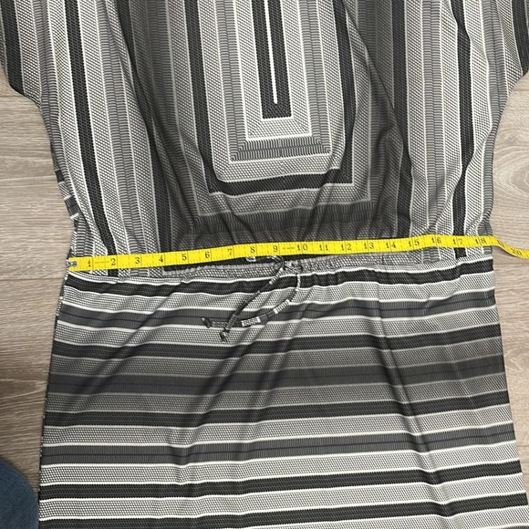 Prana Lindy Dress Black and White Pullover Drawstring Waist M - Picture 11 of 16